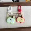 Llavero de Rodaja de Manzana Roja y Verde Simulado Accesorios Colgantes Creativos para Bolsos Accesorios de Joyería Colgante de Alto Valor Colgante