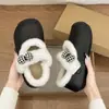 Sapatos de Algodão Impermeáveis da Moda para Mulheres 2026 Inverno Novo Estilo Mary Janes Casuais para Uso Externo Roupas de Casa com Cobertura de Salto Sapatos de Algodão com Forro de Pelúcia