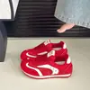 Zapatillas deportivas de estudiante de moda con suela gruesa y suave, zapatillas deportivas casuales, zapatillas con cordones versátiles, nuevo estilo coreano 2026