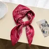 Bufanda Estampada Versátil y Vibrante de Seda Sintética, Pañuelo Cuadrado Pequeño con Acabado de Lujo, Chal de Protección Solar, Bufanda para el Cuello, Pañuelo para la Cabeza, Bufanda Nueva
