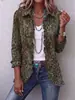 Abrigo retro de estilo europeo y americano de doble botonadura con cuello de volantes, mangas largas y diseño estampado, adecuado para uso casual.