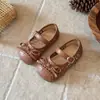 Zapatos de Cuero con Lazo de Moda para Niñas, Nuevo Modelo 2026 Primavera y Otoño, Zapatos Tejidos Suaves para Caminar en Interiores para Niños Pequeños