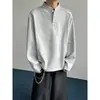 Camiseta de Manga Larga con Retazos de Nuevo Estilo Primaveral, Suéter Holgado Desestructurado Vintage con Cuello Henley para Hombre