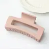 Pinza para el Cabello de Silicona con Acabado de Alta Gama, Pinza Suave de Goma Color Sólido Cuadrada Estilo Tiburón para la Parte Posterior de la Cabeza, Accesorio para el Cabello con Textura de Goma Simple