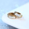 Ins Mismo Estilo Pendientes de Hebilla de Acero de Titanio para Mujer con Diamantes de Color de Doble Fila Mismo Estilo de Celebridad de Internet Acero Inoxidable Chapado en Oro Pendientes Laterales Anchos Planos