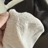Gorro de punto transpirable de alta gama estilo japonés para mujer, nuevo gorro de lana de otoño con circunferencia de cabeza ampliada, sombrero adelgazante y que cubre la cabeza para clima frío
