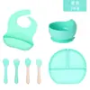 Baberos, Platos, Cubiertos, Cucharas y Tenedores de Silicona para Bebés Transfronterizos, Impermeables y Suaves, Adecuados para Bebés de 10 a 72 Meses, Juego