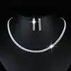 Conjunto de Colar e Brincos de Zircônia Totalmente Cravejados em Diamante Estilo Europeu e Americano de Luxo Leve para Mulheres, Corrente de Clavícula Fashion e de Alto Padrão, Joias Versáteis e Elegantes