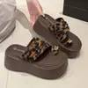 Sandalias de Plataforma Gruesa con Tira de Dedo, Estilo Slip-On, que Aumentan la Altura, Súper Modernas y Elegantes para Mujer, para Combinar con Vestidos, Nuevo Modelo Verano 2026 para Uso al Aire Libre