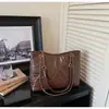 Bolso Grande de Patrón de Rejilla 2026 Nueva Moda Bolso Tote Versátil de Gama Alta Bolso de Hombro Cruzado Grande de Gran Capacidad Súper Popular