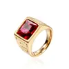 Directo de fábrica joyería europea y americana moda retro anillo de acero inoxidable hombre gema moda anillo de acero de titanio