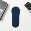 Meias masculinas de cano médio para primavera e verão, absorventes de suor, respiráveis, esportivas, desodorantes, finas, meias masculinas, quatro estações, meias curtas