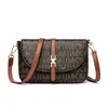 Bolso de mujer transfronterizo 2026 modelo nuevo para madres de mediana edad, bolso de hombro cruzado estampado casual, bolso de mano pequeño vintage