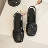 Sandalias de tacón bajo Baotou para mujer, moda de verano, versátiles, elegantes, planas tejidas estilo romano, sandalias de nicho y elegantes