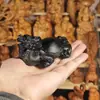 Precio Especial para Tallas de Madera de Árbol de Agarwood Ligeramente Defectuosas, Piezas Hechas a Mano, Precio de Liquidación de Fábrica, Buda Maitreya, Zhong Kui, Pixiu con Defectos Menores