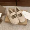 Zapatos peludos para ropa exterior de invierno para mujer, Zapatos Mary Jane retro con estampado de leopardo de una sola tira, con felpa, para mujer, Zapatos de algodón cálidos de suela plana suave