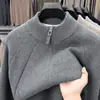 Suéter com Gola Alta e Zíper para Homens, Novo Estilo Outono e Inverno 2025, Pulôver Soltinho, Tricô Básico Liso, Tendência para Homens