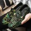 Mocasines sin cordones para hombre, zapatos casuales versátiles y transpirables, zapatos de conducción, cómodos y ligeros, zapatos de tela populares para hombre