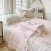 Colcha de verão espessada de látex de seda gelada, saia de cama de quatro peças, lavável à máquina, ar condicionado, conjunto de três peças