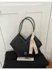 Bolso tote vintage de gran capacidad para mujer, nuevo modelo 2026, bolso de hombro de alta estética, bolso de axila de moda para commuting para mujer