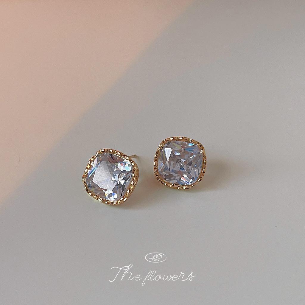 23acda007399331c7b7cdf4121e065