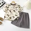 Traje de verano de manga corta para niños Conjunto de dos piezas estilo western para bebé Traje de casa para niños Soporte para una pieza de cabello