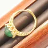 Anillo Popular de Calcedonia 2025, Lujoso, Exquisito y Atmosférico, Flor Verde, Anillo para Mujeres Ricas, Ajustable 8134