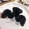 Pinza para el pelo de imitación de piel de conejo de Corea del Sur, para otoño e invierno, con suave viento, para la cabeza, con forma de tiburón grande, accesorios para el cabello al por mayor