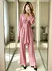 266W Europeu e Americano Primavera e Verão Comércio Exterior Nova Roupa Feminina Amazon Novo Produto Macacão de Manga Longa com Cadarço Calça Longa Decote em V Profundo