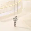 Colar Cruz Fashionável de Múltiplos Componentes para Mulheres, Pingente de Aço Inoxidável de Alta Qualidade, Colar de Joias em Aço Inoxidável