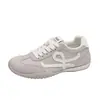 Nuevas zapatillas casuales de otoño para mujer estilo coreano, perfectas para estudiantes, versátiles para el uso diario, ligeras e ideales para el estilo urbano