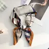 Lenço Quadrado de Seda Retrô Coreano com Estampa Paisley e Toque de Luxo, Combinado com uma Camisa, Lenço Quadrado Versátil para Cintura, Xale, Protetor de Pescoço