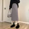 Falda de Punto con Abertura Estilo Nuevo Primavera y Otoño Cintura Alta Línea A Longitud Media Cadera Adelgazante y la Más Fácil de Combinar Falda de un Solo Paso Tendencia Ins