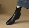 Botas de tornozelo de tricô estilo francês, botas femininas de cano curto, nova coleção de outono 2026, botas estilo Martin, botas Chelsea com sola grossa, botas femininas de couro