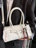 2025 Nueva Bolsa Retro Bajo el Brazo Moda Casual Versión Coreana Bolsa Baguette de Nicho Bolso de Hombro Simple para el Trabajo de Mujer