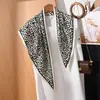 Bufanda Triángulo Perezosa Estilo Francés con Textura Delicada, Adecuada para Uso Diario y Decoración, Bufanda Pequeña para el Cuello de Mujer para Combinar con Camisas, Nuevo Estilo de Moda
