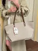 Bolso grande de mujer transfronterizo, nuevo bolso de hombro de moda otoño 2026, bolso tote texturizado casual para commuting de nicho