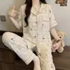 Japonês fofo divertido ins desenho animado giz de cera pequeno novas nuvens algodão pijamas feminino verão manga curta calças terno roupa de casa atacado