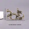 Llavero de latón antiguo estilo chino con los doce signos del zodíaco, colgante auspicioso para el Año del Dragón, adorno zodiacal tridimensional, adorno de mano