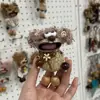 Boneca Pingente DIY Feita de Cascas de Frutas, Mesmo Estilo das dos Pontos Turísticos, Terapia Sonora Personalizada com Manivela de Casca de Fruta, Presente de Formatura