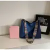 Bolso Tote de Pana de Color Contrastante para Mujer 2026 Nuevo Estilo Coreano de Moda Gran Capacidad Ropa de Trabajo Correa Ancha para el Hombro Bolso de Hombro Único Cruzado