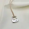 Collar Único de Diseñador Hecho a Mano con Cuentas para Mujer, Cadena para Clavícula Multicapa Versátil y Apilable, Bolso de Cierre de Nicho