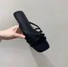 Primer Encuentro con las Pantuflas de Estilo Retro Francés para Mujer, Adecuadas para Usar en Verano, Punta Abierta, Tacón Bajo, Versátiles, Moda de Estilo Hada Slip-Ons