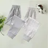 Calça Térmica Infantil Sem Costura Amiga da Pele para Usar sob o Uniforme Escolar, Calça Quente Colorida de Algodão Escovado de Cintura Alta para Outono e Inverno, Calça de Loungewear