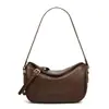 Bolsa Transversal Feminina Retrô Europeia e Americana 2025 Nova Grande Capacidade Design de Nicho Bolsa de Ombro Feminina de Alta Qualidade Formato de Bolinho
