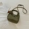 Bolso de mano elegante y minimalista para mujer, nueva colección otoño 2026, bolso tipo cubo de moda con un ambiente relajado, adecuado para ir al trabajo, se puede llevar como bolso de hombro o bolso cruzado