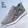 Zapatos de Hombre de Comercio Exterior Talla 46 Slip-On Modernos Casuales 2025 Nuevos Zapatos Deportivos Primavera y Verano Transpirables Ligeros Zapatos de Estudiante