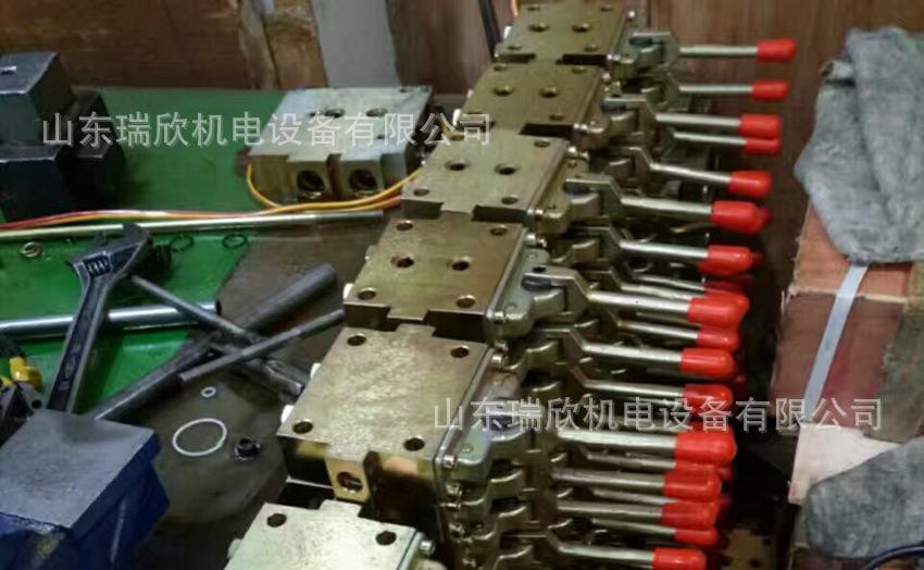 换向阀665.jpg