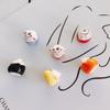 Accesorios de joyería DIY, pendientes de cerámica con forma de flor de ciruelo, gato de la suerte, cuentas sueltas, pulseras, accesorios de material