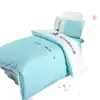 Serie de Ropa de Cama para Siesta de Jardín de Infancia Juego de Tres Piezas: Sábana Bajera Acolchada Bordada de Algodón Puro, Funda Nórdica, Funda de Almohada Fabricante Venta al por Mayor para Uso Doméstico